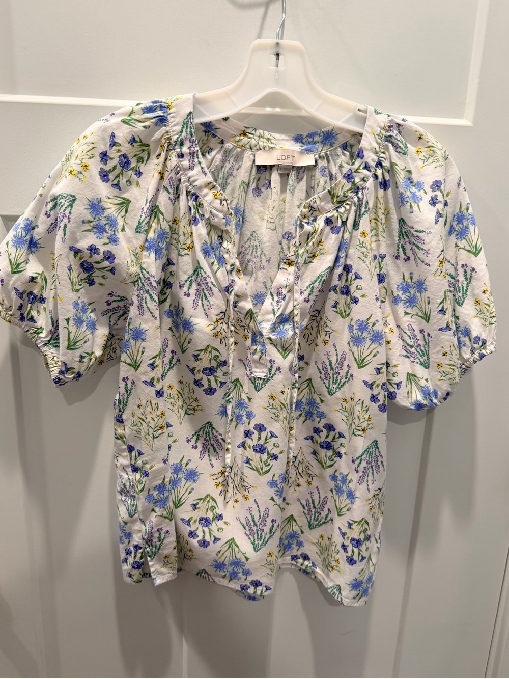 LOFT Small Blue Floral Tie Neck Puff Sleeve Blouse